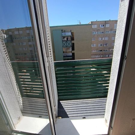 Amplia Habitacion En Vivienda Duplex Madrid Exterior foto